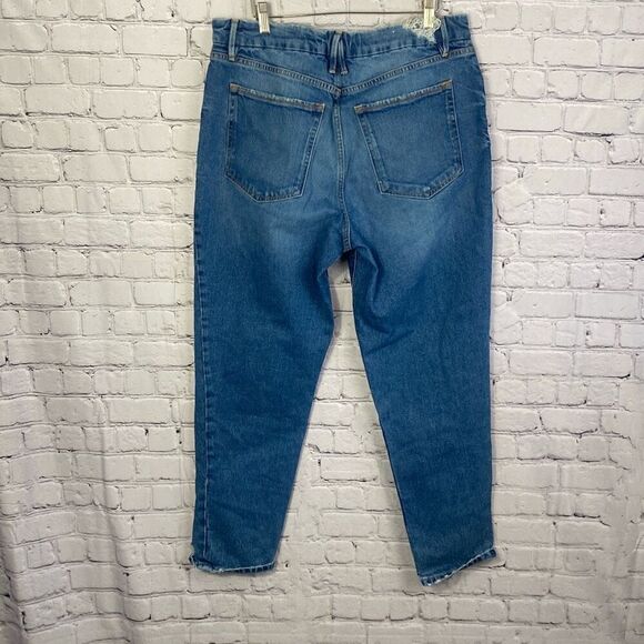 Good American High Rise Always Fits Jeans Medium Wash Distressed Size 10/30 - Picture 7 of 10